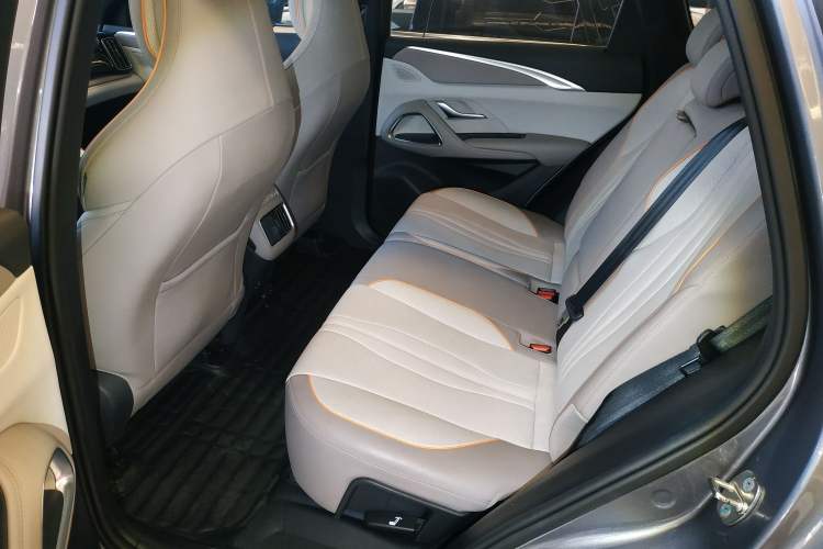 Used BYD Song Pro New Energy 2024 HONOR Edition DM-i 110KM Excellence Model Left Rear Seat