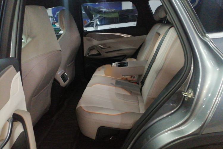 Used BYD Song Pro New Energy 2024 HONOR Edition DM-i 71KM Beyond Model Left Rear Seat