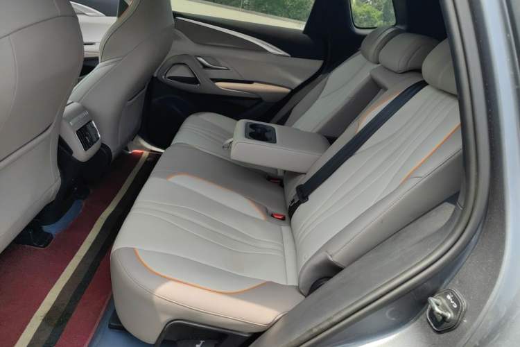 Used BYD Song Pro New Energy 2024 HONOR Edition DM-i 110KM Beyond Model Left Rear Seat