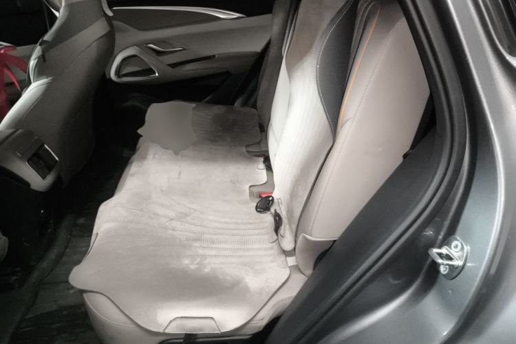 Used BYD Song Pro New Energy 2024 HONOR Edition DM-i 71KM Navigation Model Left Rear Seat