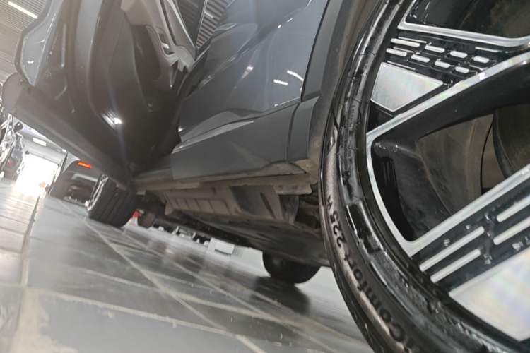 Used BYD Song Pro New Energy 2024 HONOR Edition DM-i 110KM Excellence Model Left Side Sill