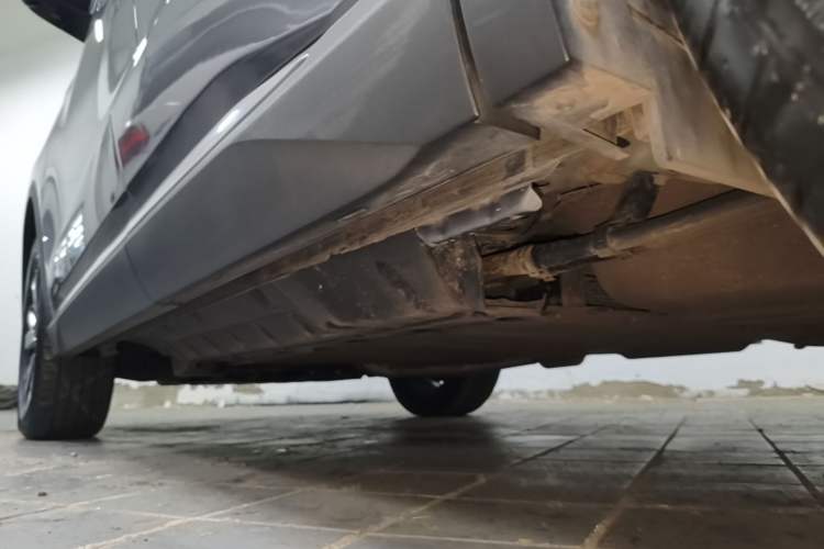 Used BYD Song Pro New Energy 2024 HONOR Edition DM-i 110KM Beyond Model Left Side Sill