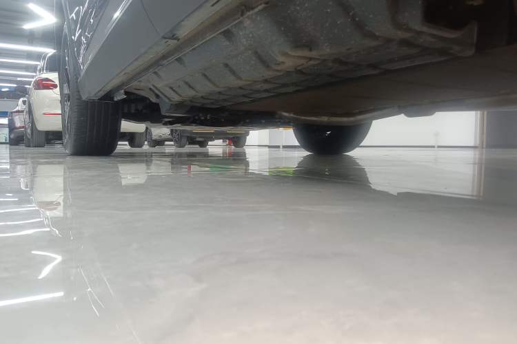 Used BYD Song Pro New Energy 2024 HONOR Edition DM-i 71KM Navigation Model Left Side Sill