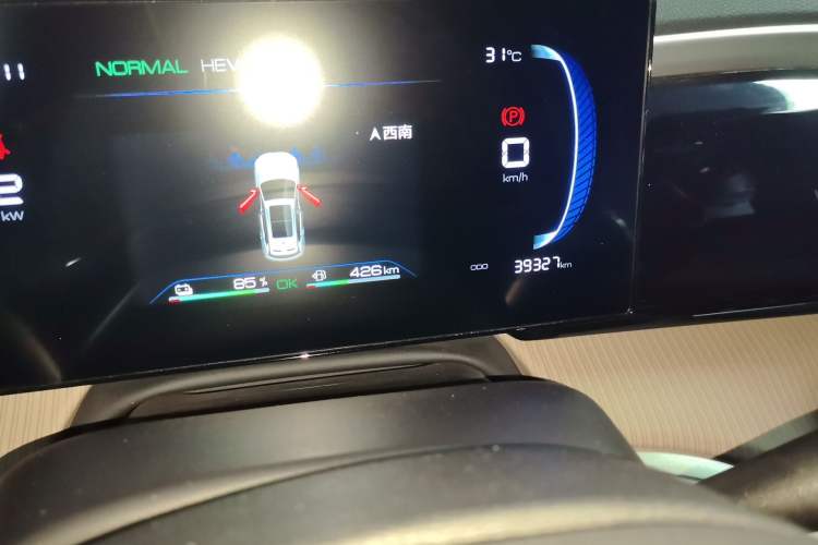 Used BYD Song Pro New Energy 2024 HONOR Edition DM-i 71KM Navigation Model Odometer Close Up