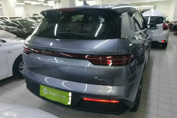 Used BYD Song Pro New Energy 2024 HONOR Edition DM-i 71KM Navigation Model Rear