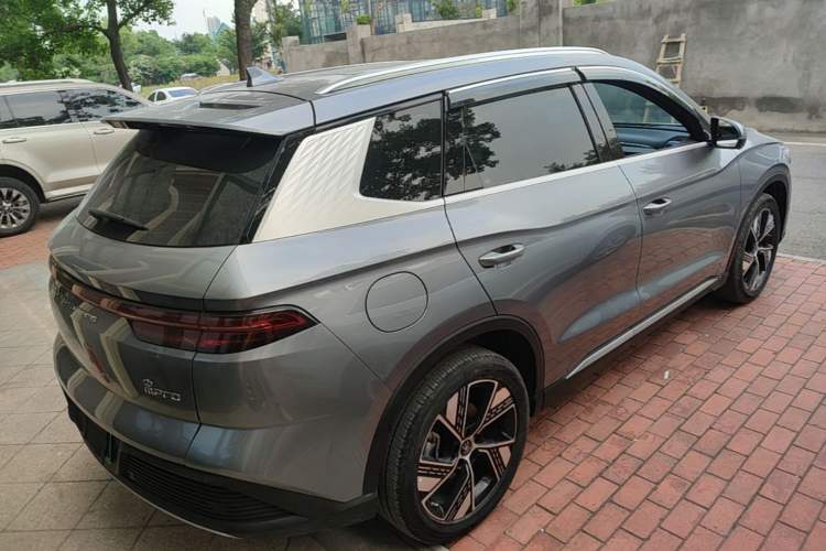 Used BYD Song Pro New Energy 2024 HONOR Edition DM-i 110KM Excellence Model Rear Right 45 Deg