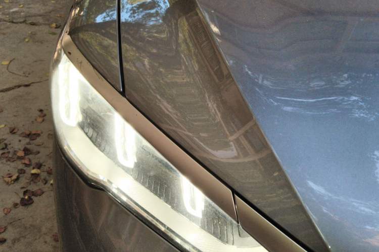 Used BYD Song Pro New Energy 2024 HONOR Edition DM-i 71KM Navigation Model Right Front Headlight