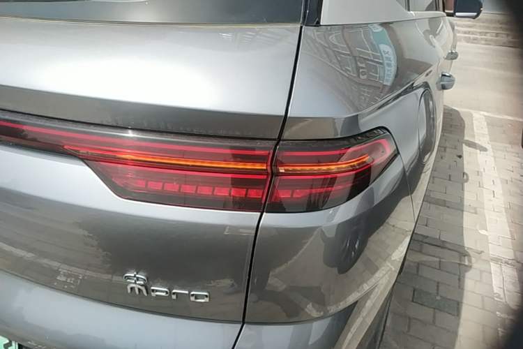 Used BYD Song Pro New Energy 2024 HONOR Edition DM-i 71KM Navigation Model Right Rear Taillight