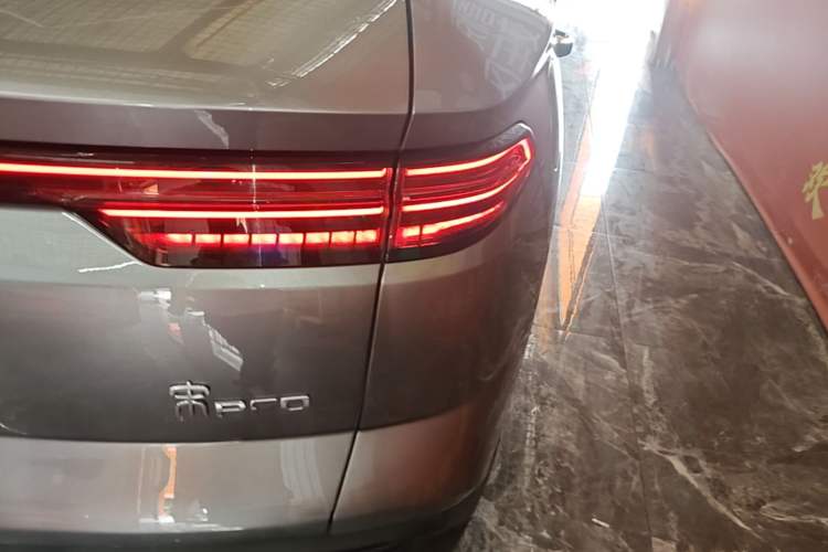 Used BYD Song Pro New Energy 2024 HONOR Edition DM-i 71KM Navigation Model Right Rear Taillight