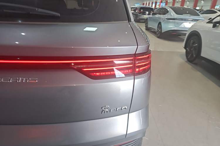 Used BYD Song Pro New Energy 2024 HONOR Edition DM-i 71KM Navigation Model Right Rear Taillight
