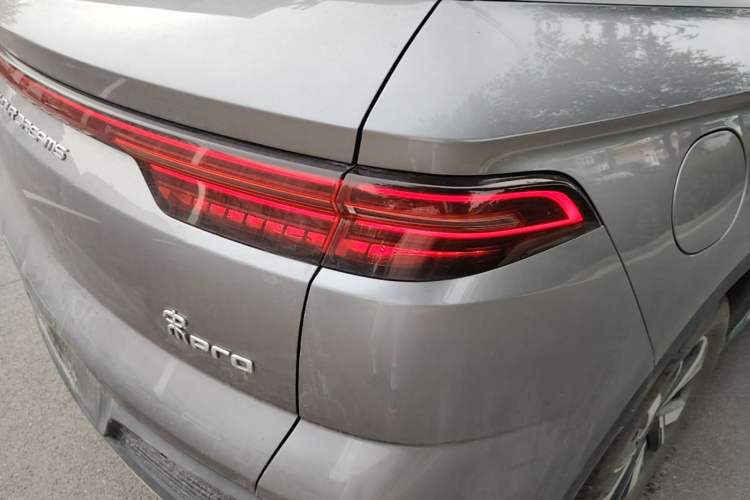 Used BYD Song Pro New Energy 2024 HONOR Edition DM-i 71KM Navigation Model Right Rear Taillight