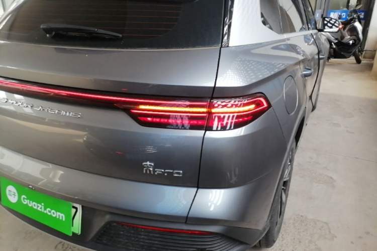 Used BYD Song Pro New Energy 2024 HONOR Edition DM-i 71KM Navigation Model Right Rear Taillight