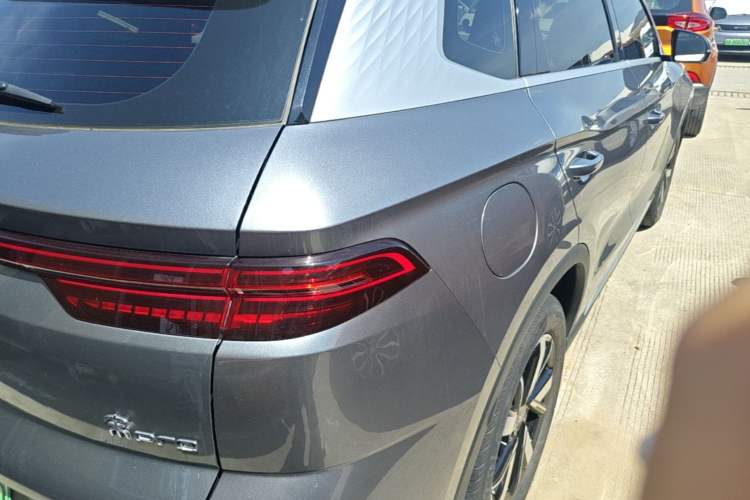 Used BYD Song Pro New Energy 2024 HONOR Edition DM-i 71KM Navigation Model Right Rear Taillight
