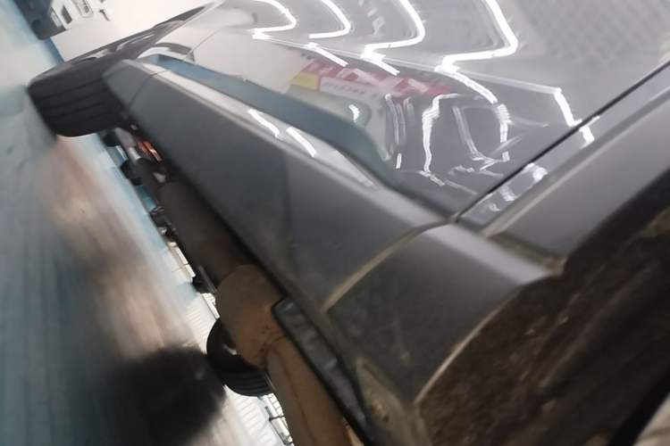 Used BYD Song Pro New Energy 2024 HONOR Edition DM-i 110KM Excellence Model Right Side Sill