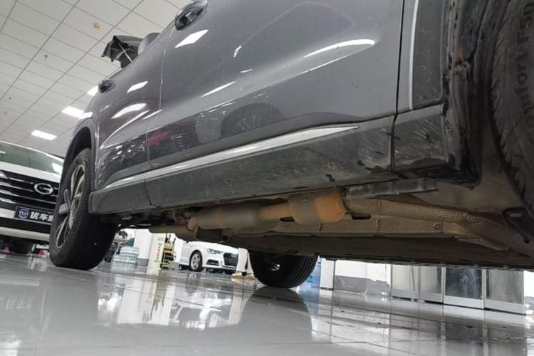 Used BYD Song Pro New Energy 2024 HONOR Edition DM-i 71KM Navigation Model Right Side Sill
