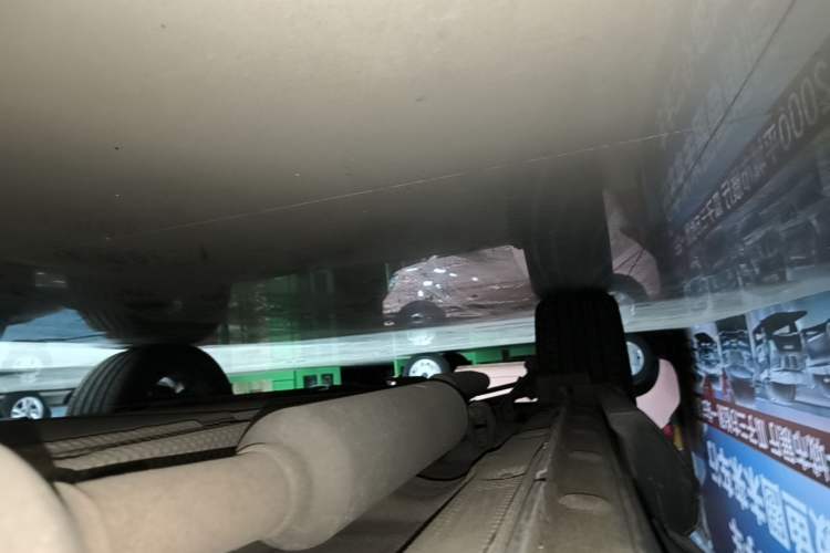 Used BYD Song Pro New Energy 2024 HONOR Edition DM-i 110KM Excellence Model Right Side Sill