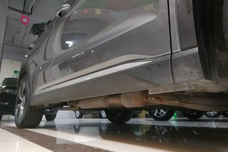 Used BYD Song Pro New Energy 2024 HONOR Edition DM-i 110KM Excellence Model Right Side Sill