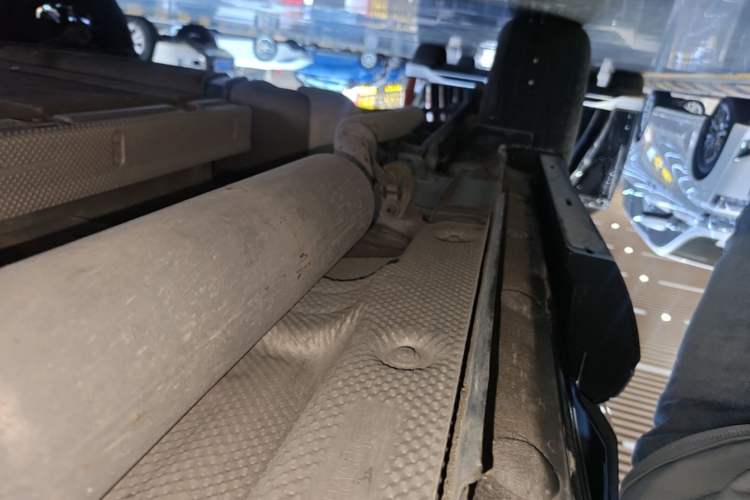 Used BYD Song Pro New Energy 2024 HONOR Edition DM-i 71KM Navigation Model Right Side Sill