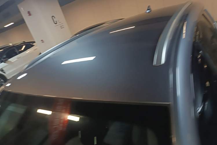 Used BYD Song Pro New Energy 2024 HONOR Edition DM-i 71KM Navigation Model Roof