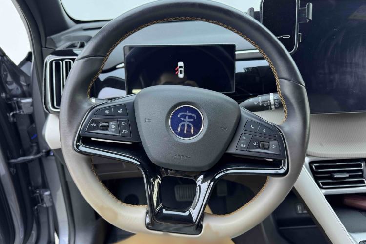 Used BYD Song Pro New Energy 2024 HONOR Edition DM-i 110KM Excellence Model Steering Wheel
