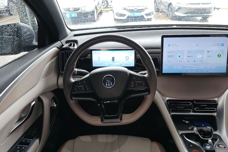Used BYD Song Pro New Energy 2024 HONOR Edition DM-i 110KM Beyond Model Steering Wheel