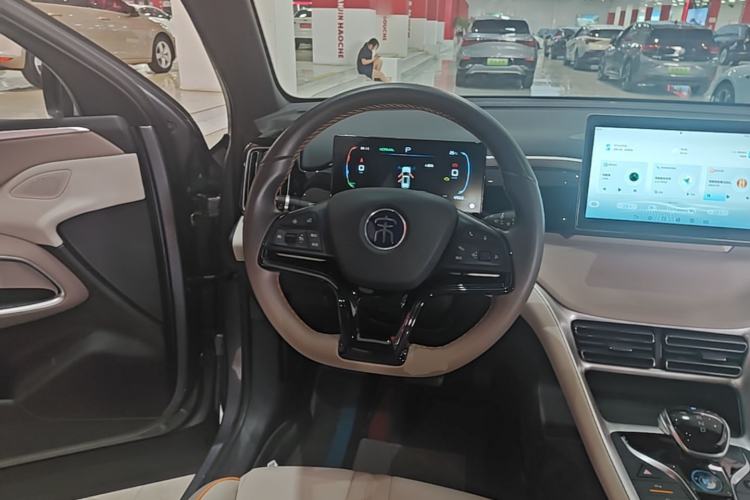 Used BYD Song Pro New Energy 2024 HONOR Edition DM-i 71KM Navigation Model Steering Wheel