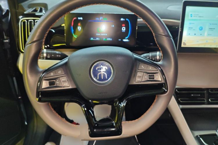 Used BYD Song Pro New Energy 2024 HONOR Edition DM-i 71KM Navigation Model Steering Wheel