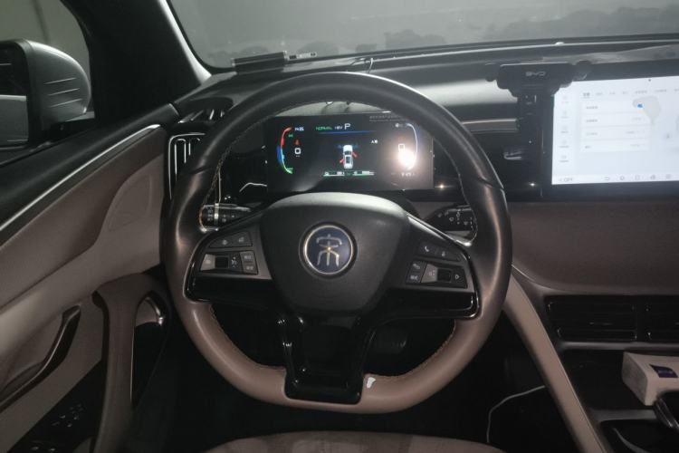 Used BYD Song Pro New Energy 2024 HONOR Edition DM-i 71KM Navigation Model Steering Wheel
