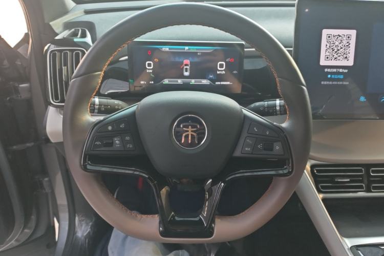 Used BYD Song Pro New Energy 2024 HONOR Edition DM-i 110KM Excellence Model Steering Wheel