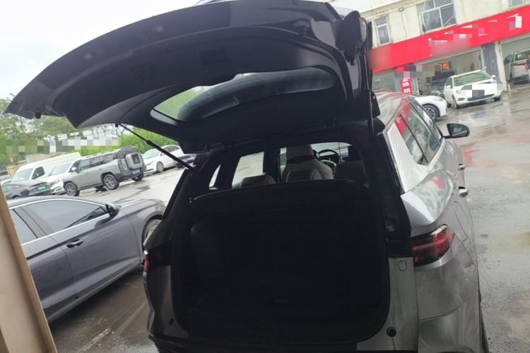 Used BYD Song Pro New Energy 2024 HONOR Edition DM-i 71KM Beyond Model Trunk