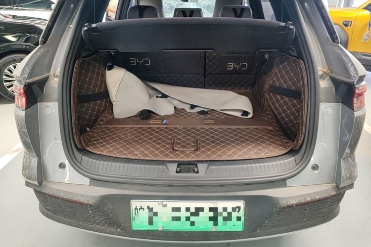 Used BYD Song Pro New Energy 2024 HONOR Edition DM-i 110KM Beyond Model Trunk