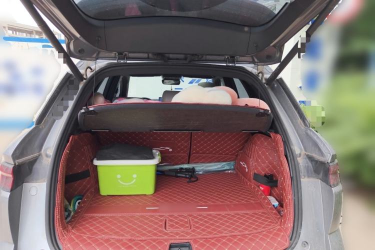 Used BYD Song Pro New Energy 2024 HONOR Edition DM-i 110KM Excellence Model Trunk