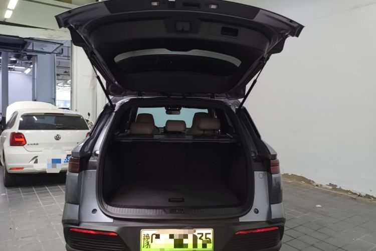 Used BYD Song Pro New Energy 2024 HONOR Edition DM-i 110KM Beyond Model Trunk