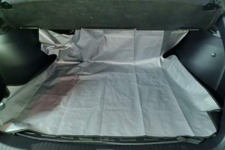Used BYD Song Pro New Energy 2024 HONOR Edition DM-i 71KM Navigation Model Trunk