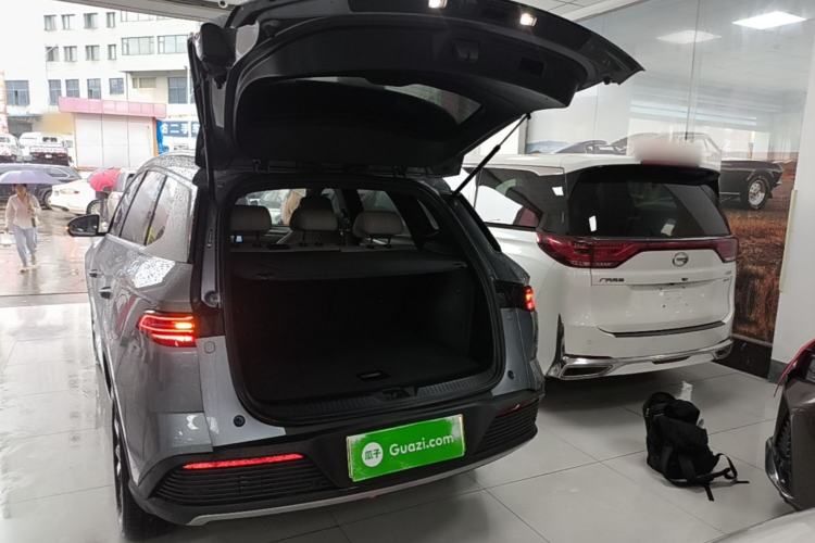 Used BYD Song Pro New Energy 2024 HONOR Edition DM-i 71KM Navigation Model Trunk