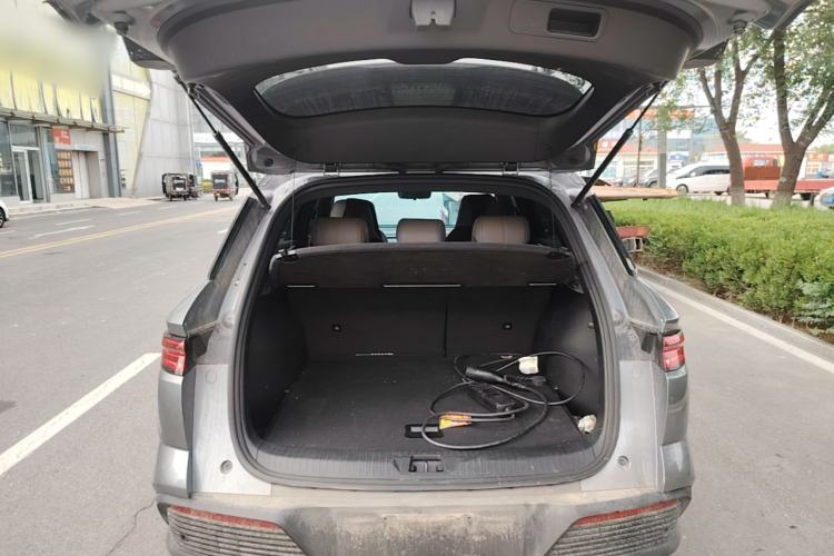 Used BYD Song Pro New Energy 2024 HONOR Edition DM-i 71KM Navigation Model Trunk