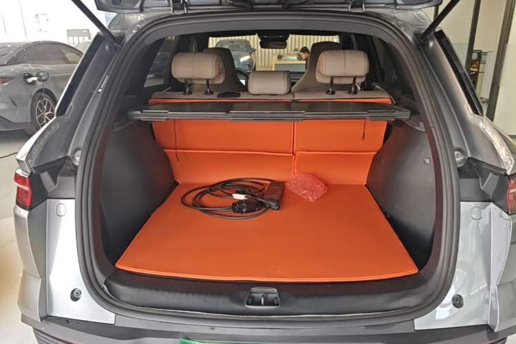 Used BYD Song Pro New Energy 2024 HONOR Edition DM-i 110KM Beyond Model Trunk