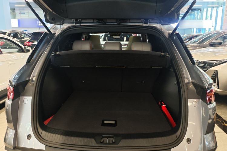 Used BYD Song Pro New Energy 2024 HONOR Edition DM-i 110KM Beyond Model Trunk