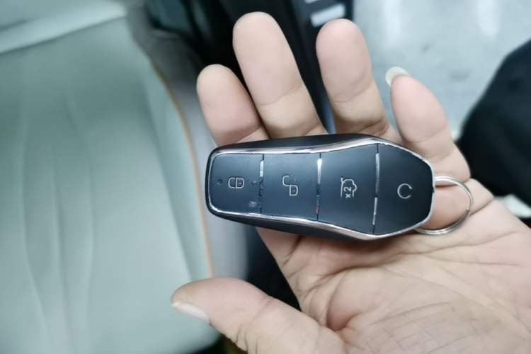 Used BYD Song Pro New Energy 2024 HONOR Edition DM-i 110KM Beyond Model Vehicle Key