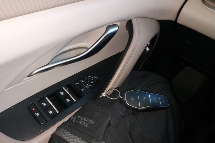 Used BYD Song Pro New Energy 2024 HONOR Edition DM-i 110KM Excellence Model Vehicle Key