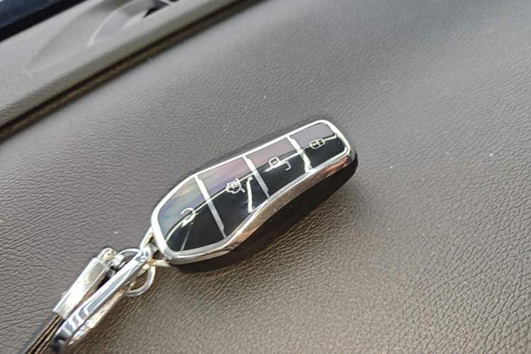 Used BYD Song Pro New Energy 2024 HONOR Edition DM-i 71KM Navigation Model Vehicle Key