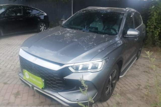 Ojetý BYD Song Pro New Energy 2024 HONOR Edition DM-i 71KM Navigation Model