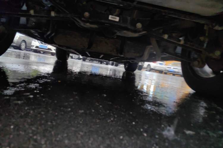 Used BYD Song Pro New Energy 2024 HONOR Edition DM-i 110KM Beyond Model Chassis Rear