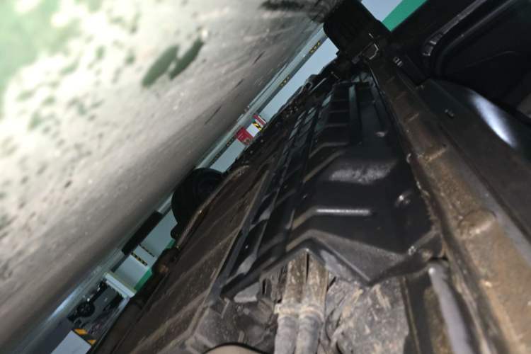 Used BYD Song Pro New Energy 2024 HONOR Edition DM-i 71KM Navigation Model Chassis Rear Left