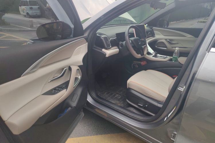 Used BYD Song Pro New Energy 2024 HONOR Edition DM-i 110KM Beyond Model Driver Seat
