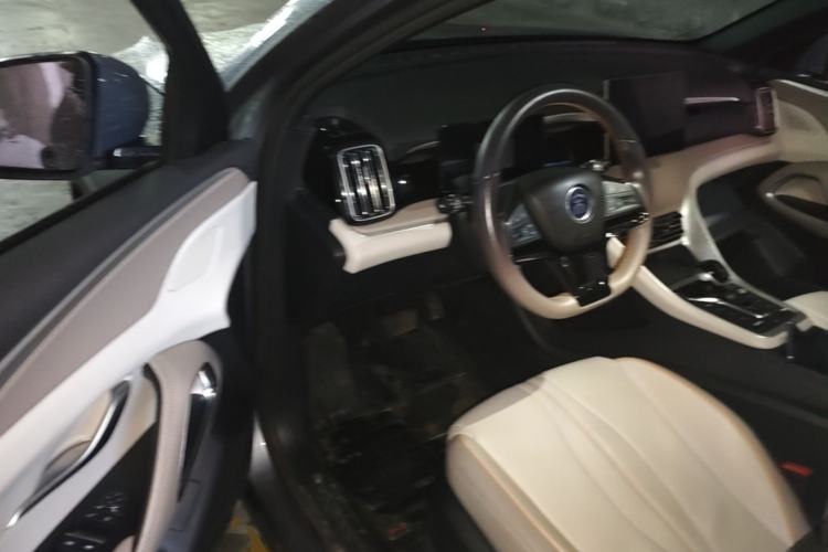 Used BYD Song Pro New Energy 2024 HONOR Edition DM-i 71KM Navigation Model Driver Seat