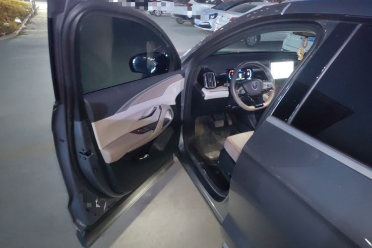 Used BYD Song Pro New Energy 2024 HONOR Edition DM-i 71KM Navigation Model Driver Seat