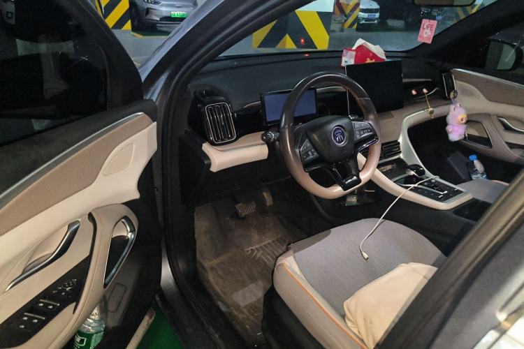 Used BYD Song Pro New Energy 2024 HONOR Edition DM-i 110KM Beyond Model Driver Seat