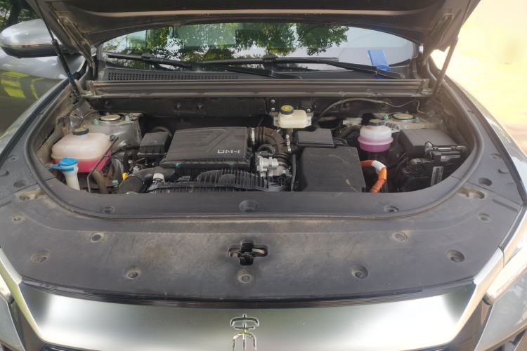 Used BYD Song Pro New Energy 2024 HONOR Edition DM-i 71KM Navigation Model Engine Bay