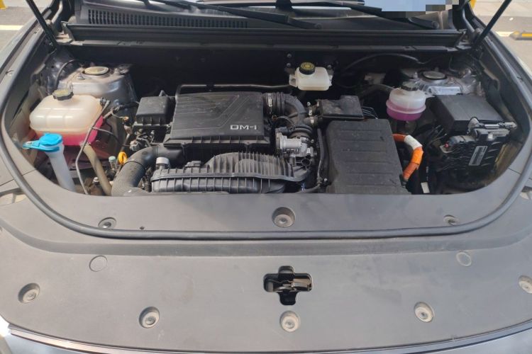 Used BYD Song Pro New Energy 2024 HONOR Edition DM-i 110KM Beyond Model Engine Bay